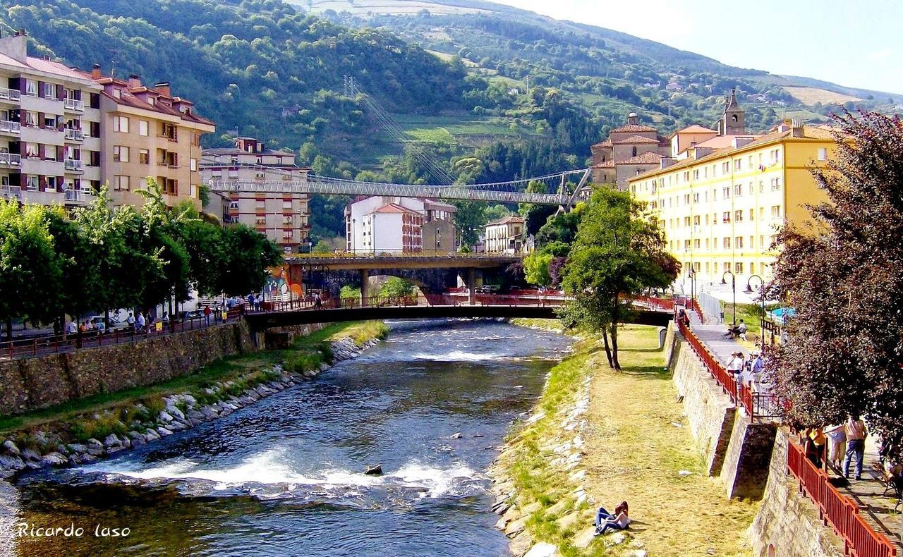 Hostal Los Nogales Кангас-дель-Нарсеа Экстерьер фото